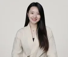 李隽钰